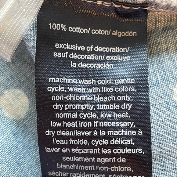 NWOT Tommy Hilfiger Blue Roll Tab Sleeve Popover with White Polka Dots - Picture 7 of 8